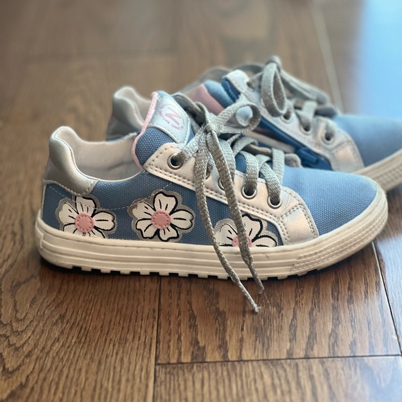 Girs shoes - Picture 3 of 7